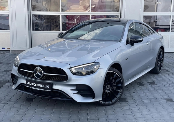 Mercedes-Benz Klasa E cena 321900 przebieg: 5, rok produkcji 2023 z Sandomierz małe 232